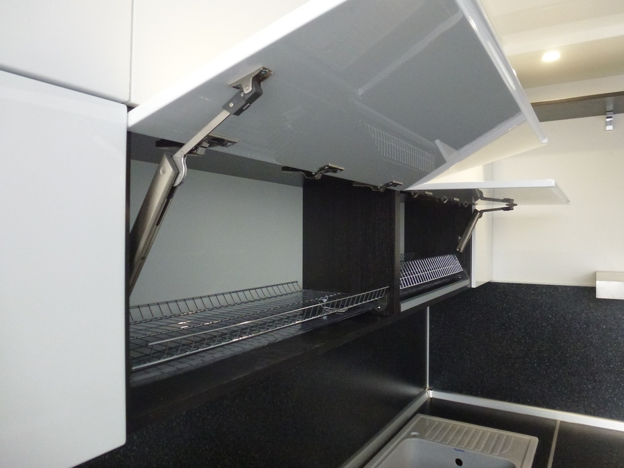 Белый кухонный гарнитур-Кухня МДФ в эмали «Модель 430»-фото4