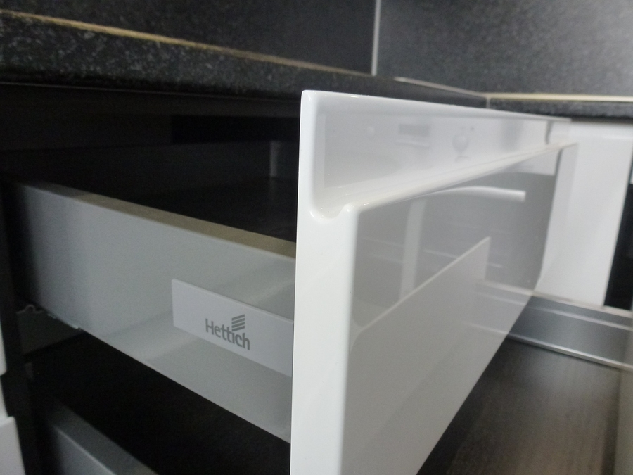 Белый кухонный гарнитур-Кухня МДФ в эмали «Модель 430»-фото5